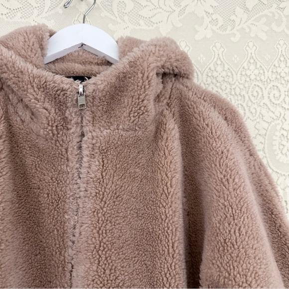 ASM ANNA Australian Wool Oversized Teddy Jacket with Hoodie - Picture 4 of 16